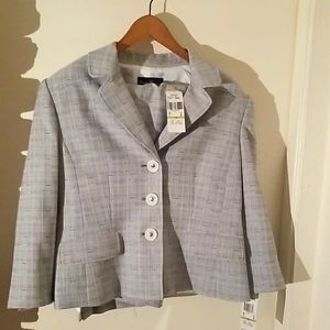 Evan Picone 2 piece womans suit